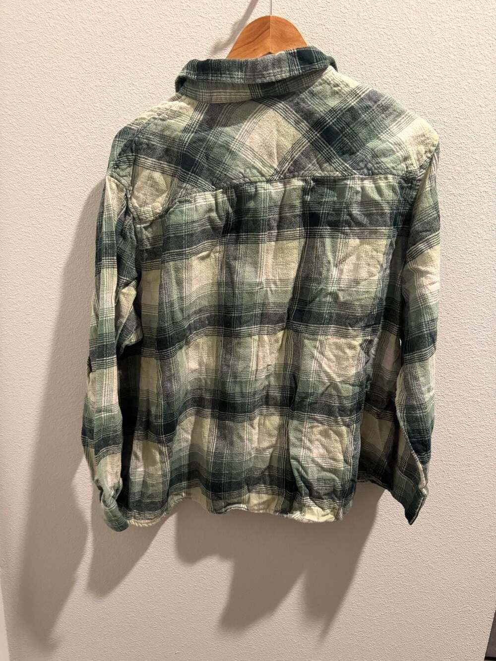 a.n.a a new approach Green Plaid Flannel Button Down Shirt Size PXXL - Picture 3 of 3